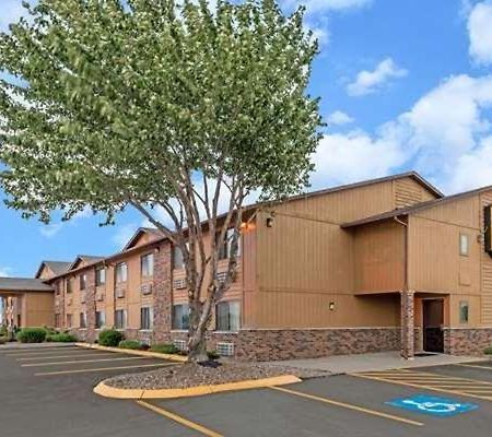 Отель Super 8 Smithville Экстерьер фото