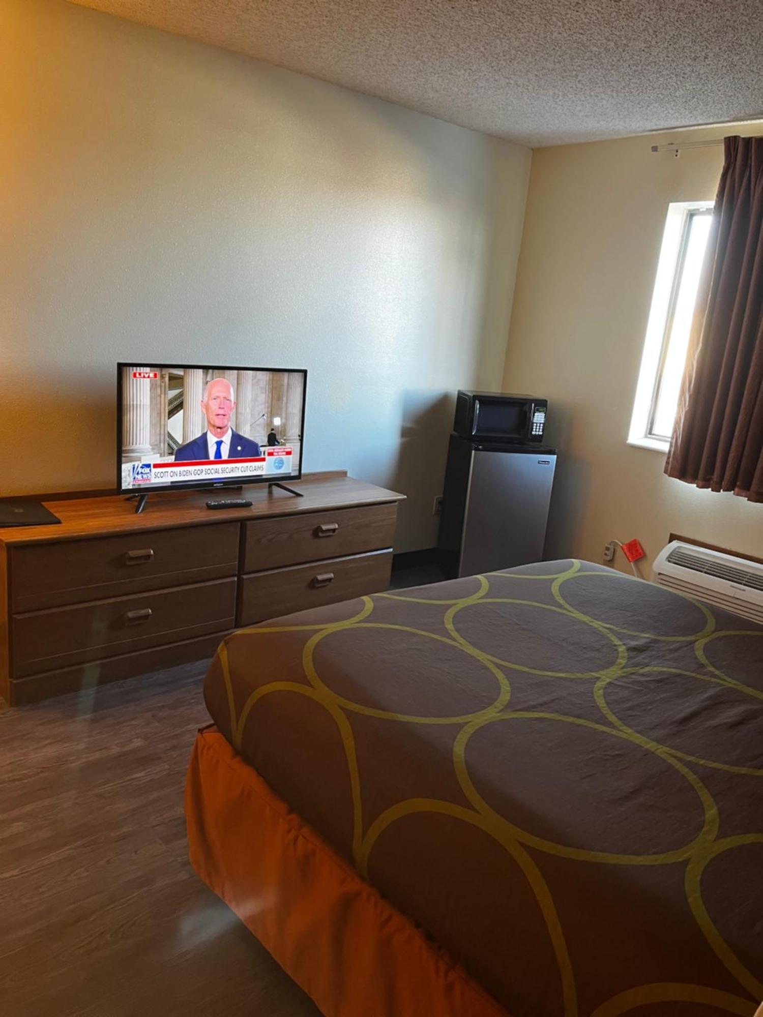 Отель Super 8 Smithville Экстерьер фото